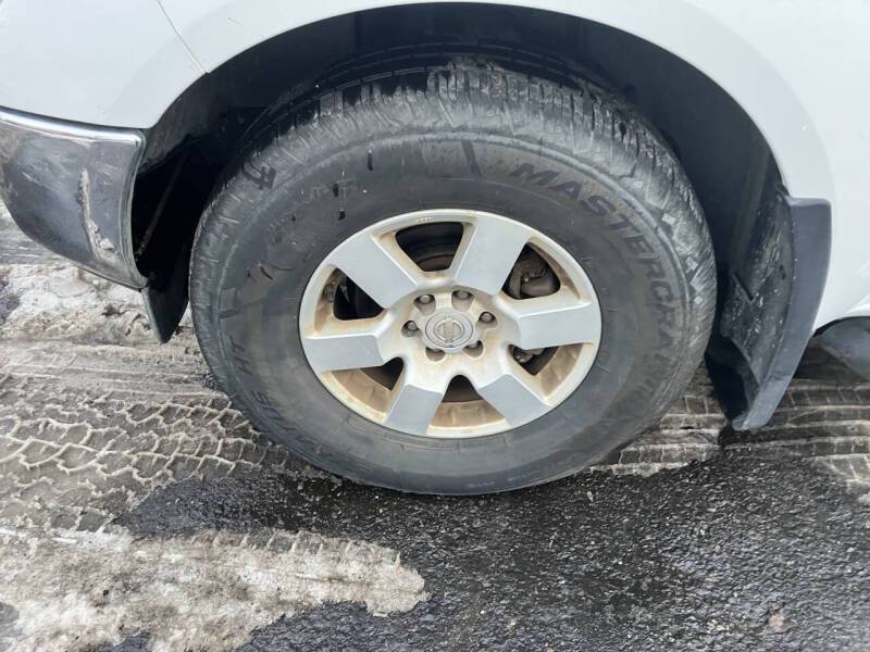 2005 Nissan Frontier SE
