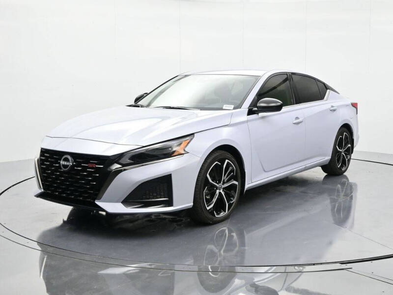 2025 Nissan Altima 2.5 SR