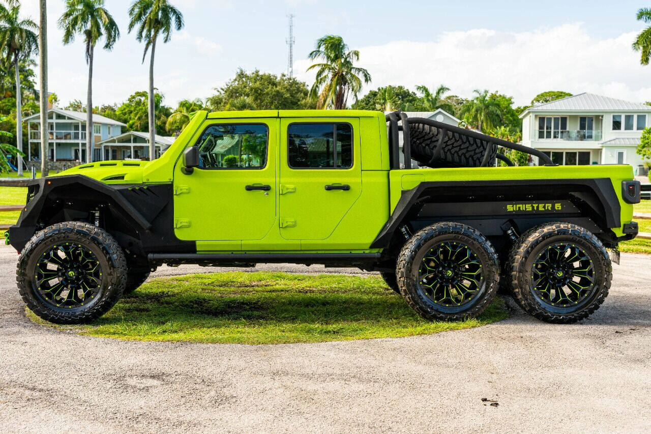 2022 JEEP Gladiator Pickup - $147,995