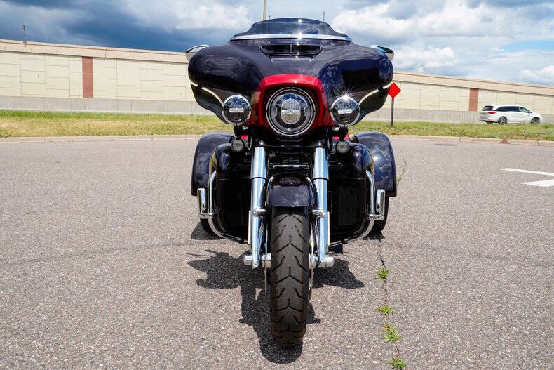 2020 Harley-Davidson CVO Tri Glide