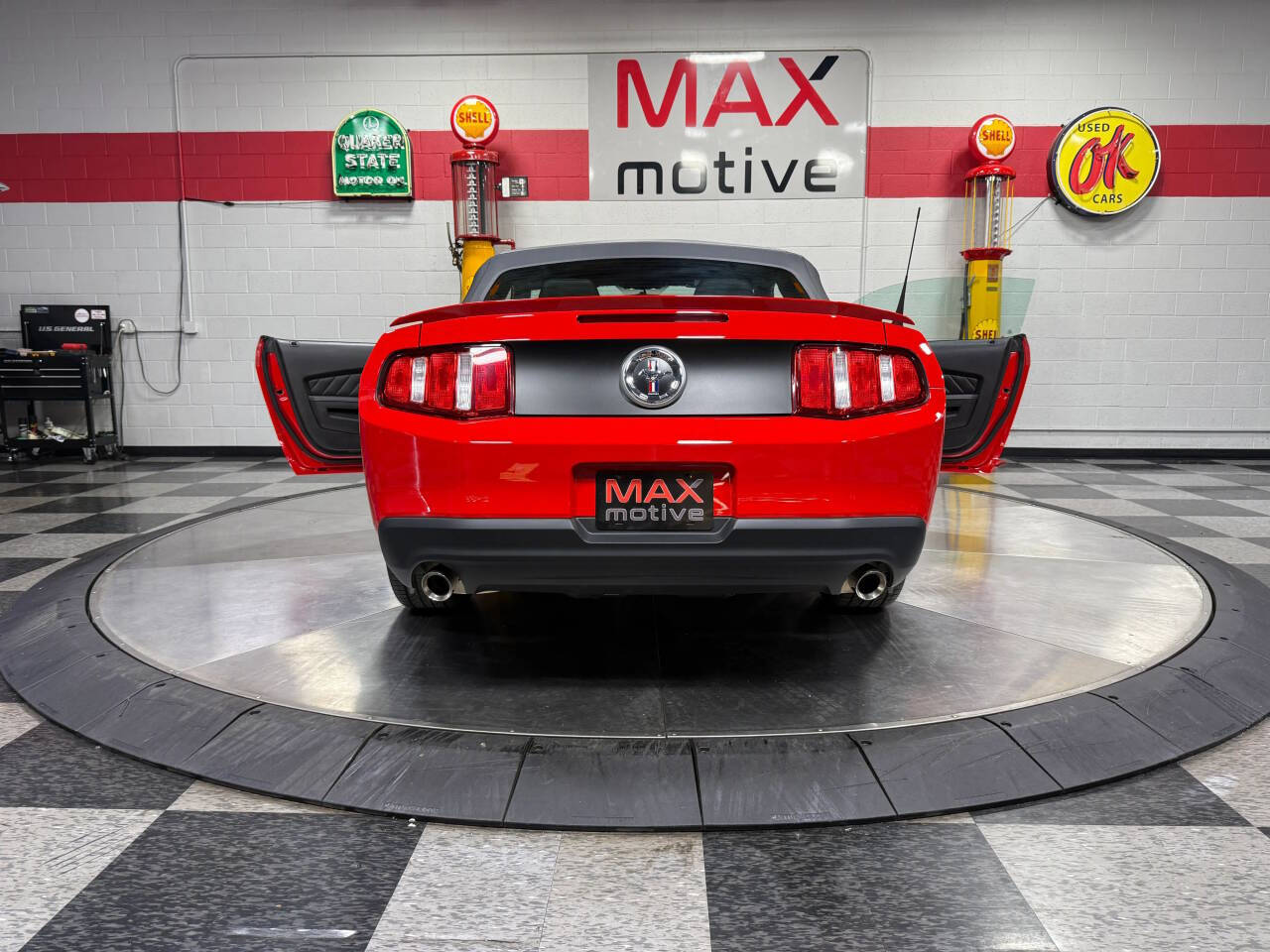 2011 Ford Mustang 62