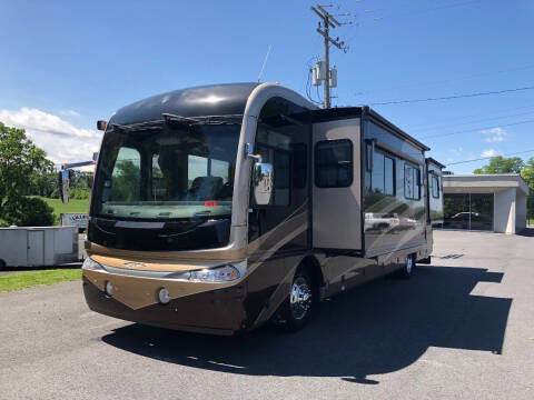 2005 Fleetwood RV Revolution for sale at M4 Motorsports in Kutztown PA