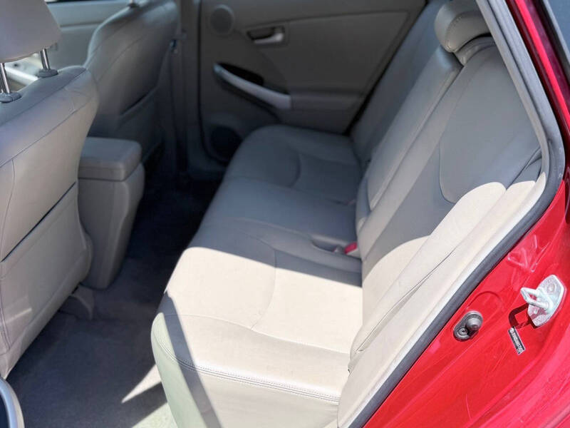 2010 Toyota Prius II