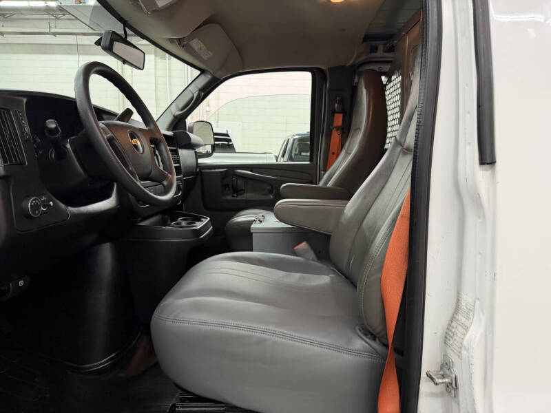 2014 Chevrolet Express 2500