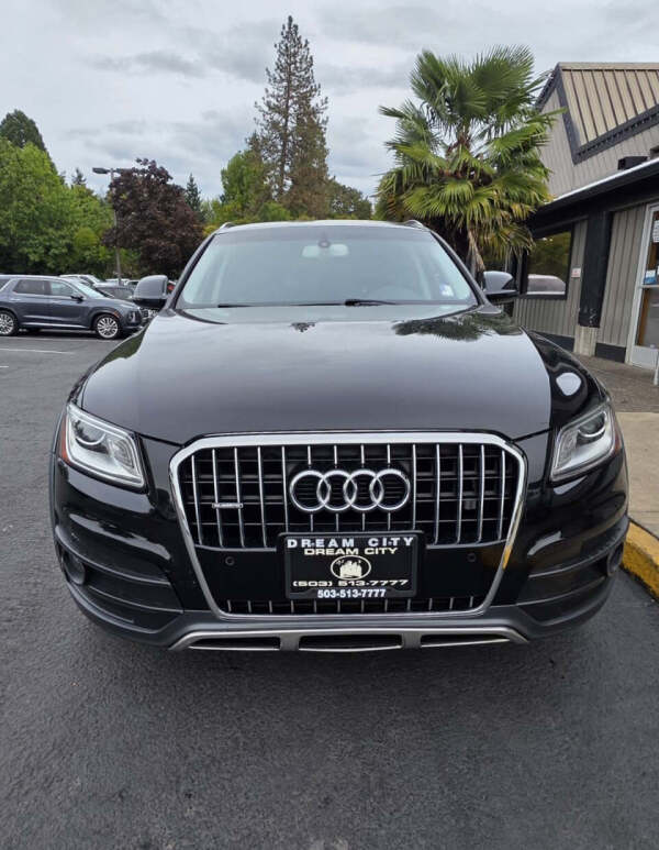 2017 Audi Q5 2.0T quattro Premium Plus