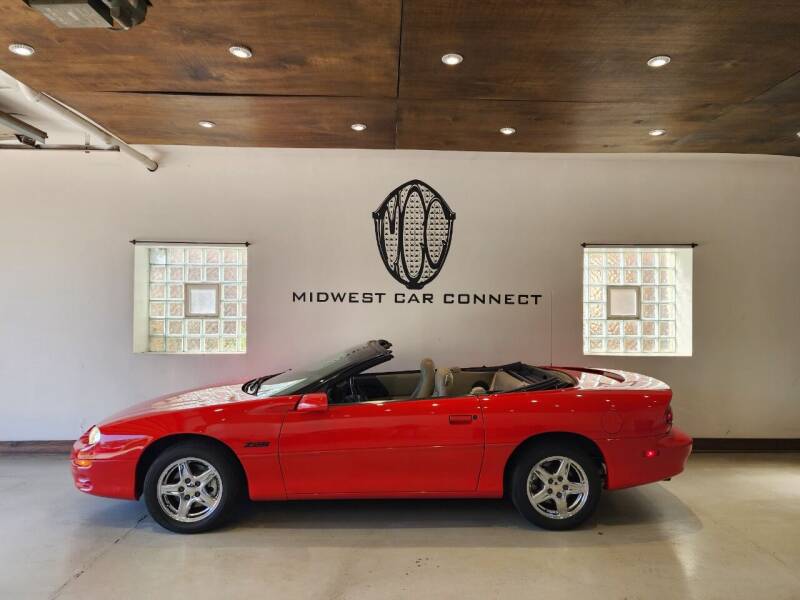 2000 Chevrolet Camaro for sale at Midwest Car Connect in Villa Park IL