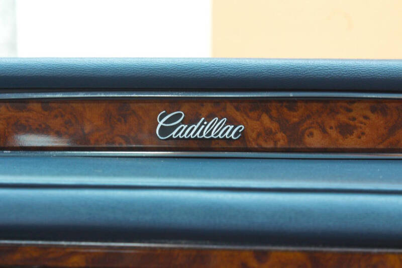 1990 Cadillac Brougham