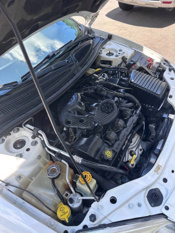 2004 Chrysler Sebring LXi