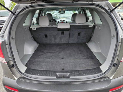 2011 Kia Sorento LX
