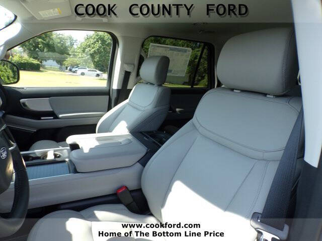 2027 Ford Expedition MAX Active