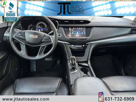 2018 Cadillac XT5 Luxury