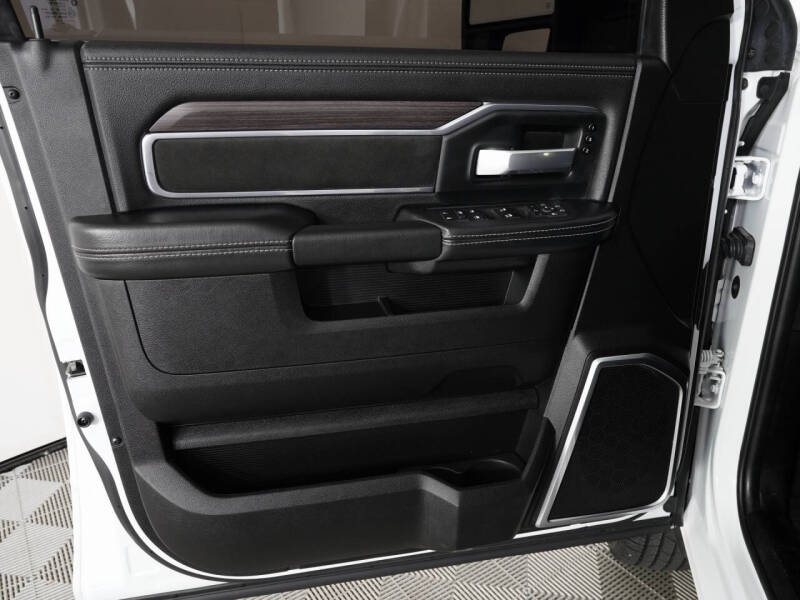 2025 RAM 3500 Laramie