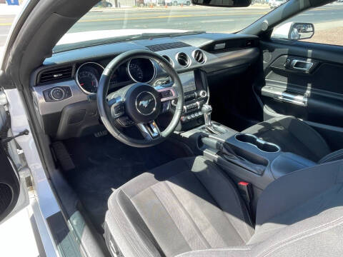 2019 Ford Mustang EcoBoost