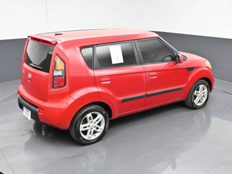2010 Kia Soul +