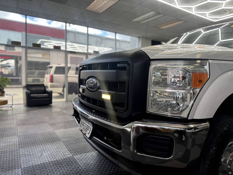 2013 Ford F-350 Super Duty XL