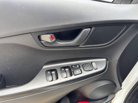 2021 Hyundai Kona SE