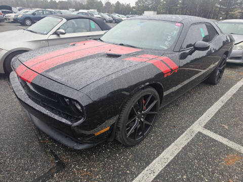 2014 Dodge Challenger for sale at Rose Gold Auto LLC in Islip Terrace NY