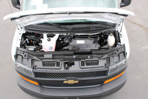 2024 Chevrolet Express 2500