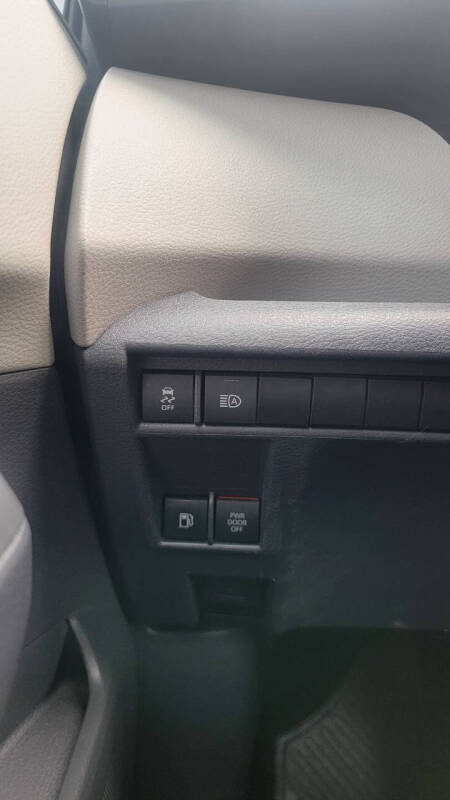 2022 Toyota Sienna XLE 7-Passenger