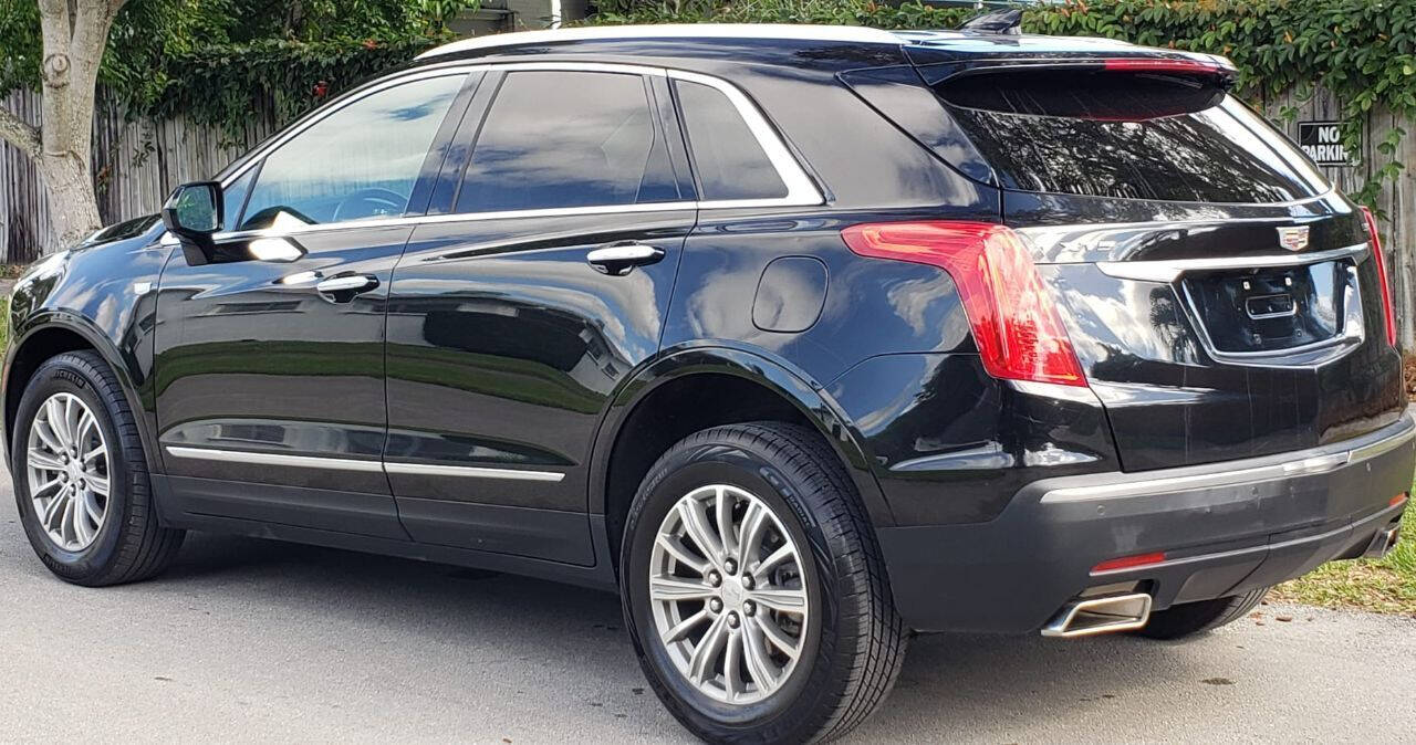 2017 Cadillac XT5  - $18,120