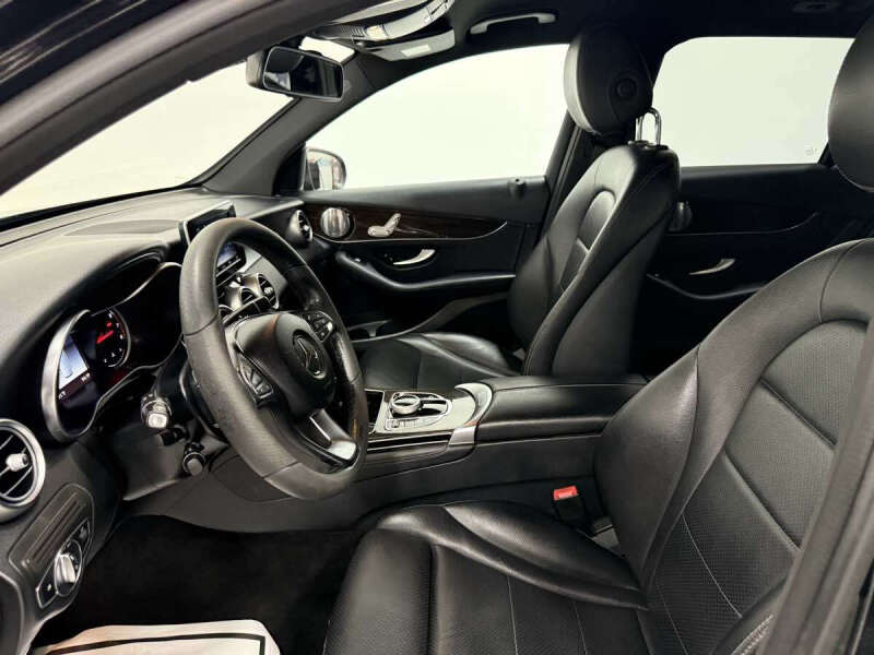 2018 Mercedes-Benz GLC GLC 300