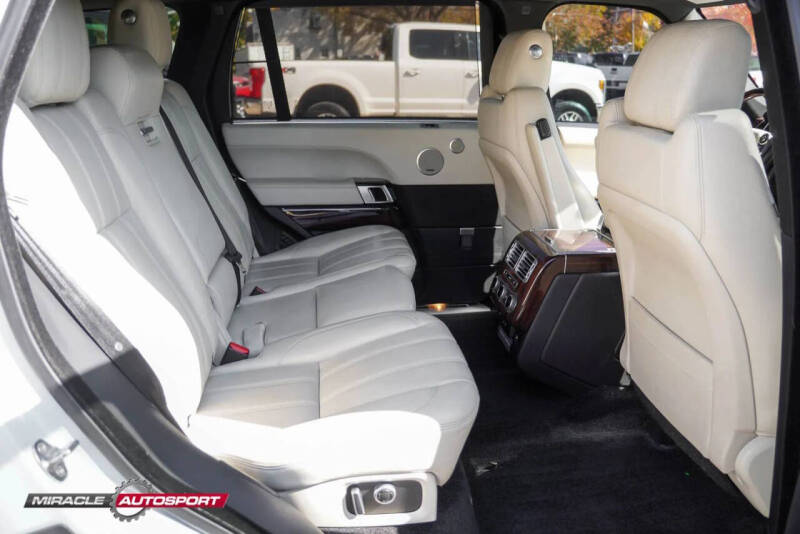 2017 Land Rover Range Rover Supercharged LWB