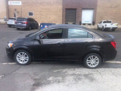2016 Chevrolet Sonic LT Auto
