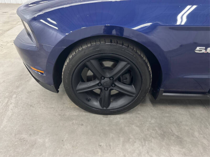 2011 Ford Mustang GT Premium