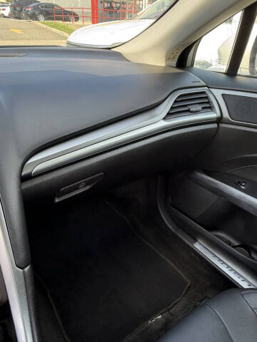 2016 Ford Fusion Titanium