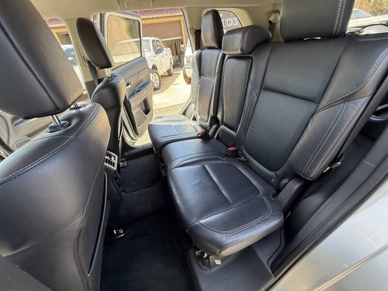 2020 Mitsubishi Outlander SEL