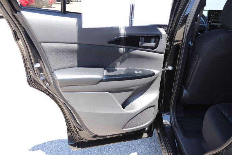 2025 Mitsubishi Eclipse Cross LE