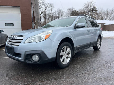 2013 Subaru Outback for sale at Auto Warehouse in Poughkeepsie NY