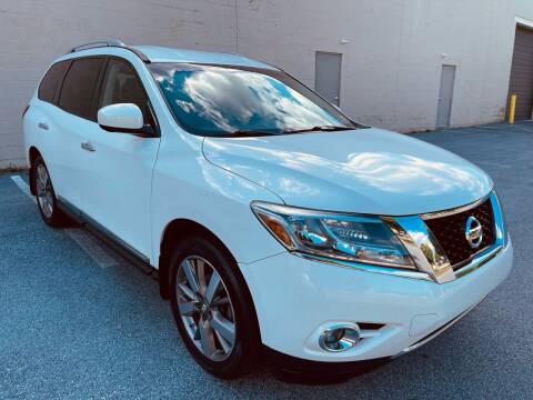 2013 Nissan Pathfinder for sale at CROSSROADS AUTO SALES in West Chester PA
