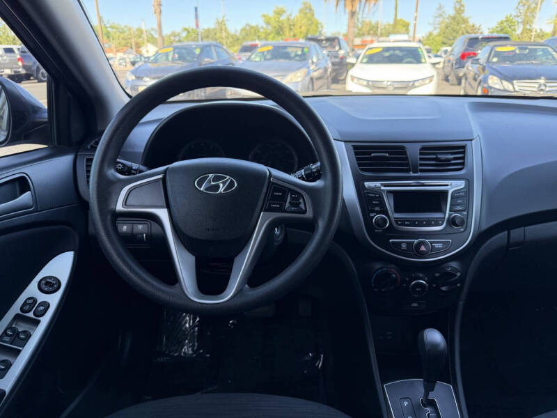 2015 Hyundai Accent GS