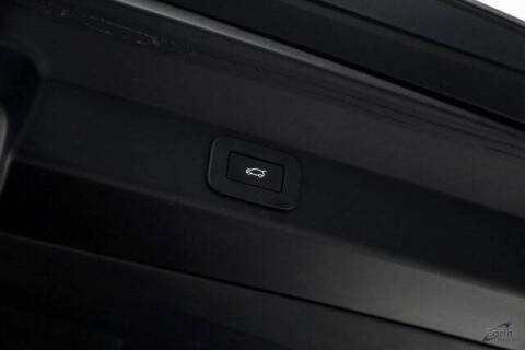 2024 Land Rover Range Rover Sport P360 SE