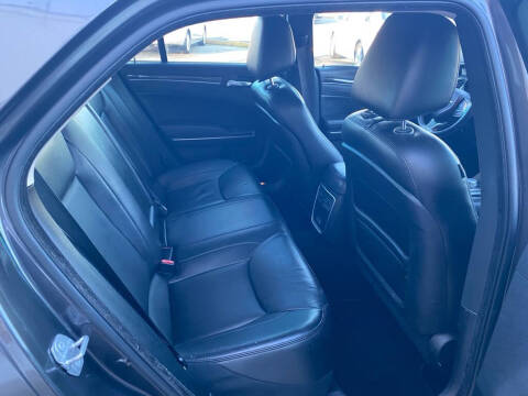 2019 Chrysler 300 Touring