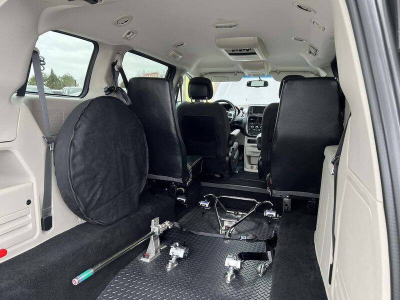 2017 Dodge Grand Caravan SE