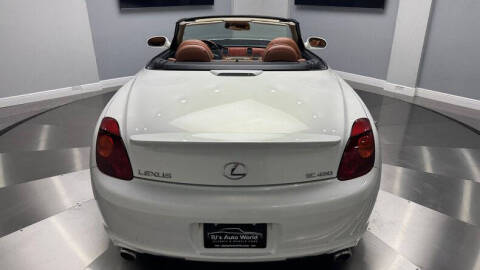 2005 Lexus SC 430