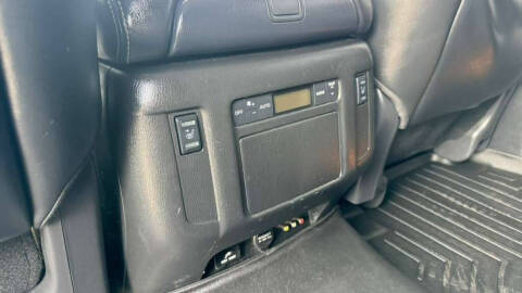 2017 Nissan Armada Platinum