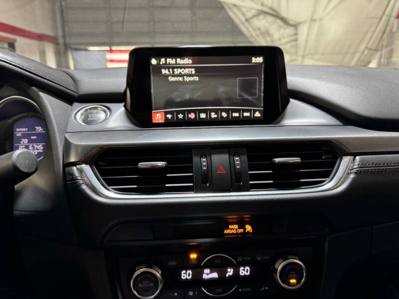 2016 Mazda MAZDA6 i Touring