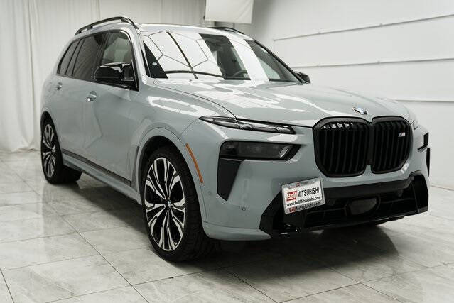 2024 BMW X7 M60i