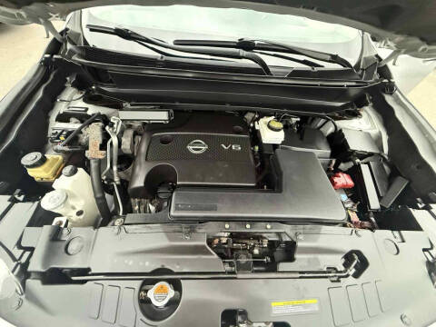 2014 Nissan Pathfinder Platinum