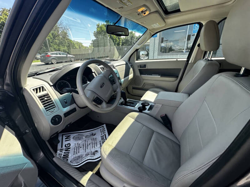 2011 Ford Escape XLT