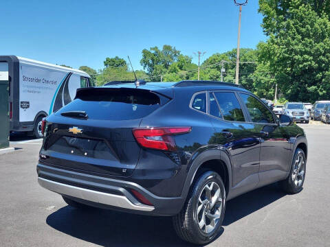 2024 Chevrolet Trax LT