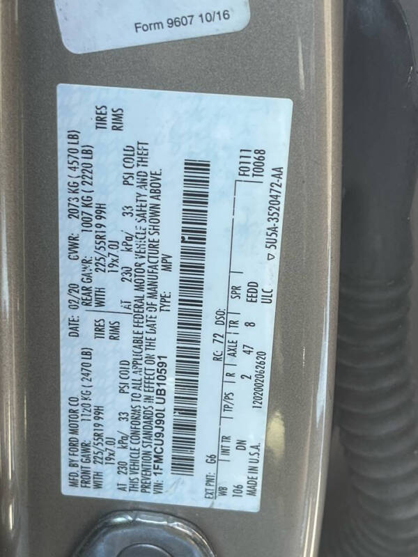 2020 Ford Escape Titanium