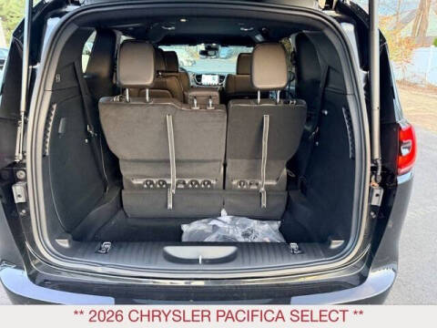 2026 Chrysler Pacifica Select