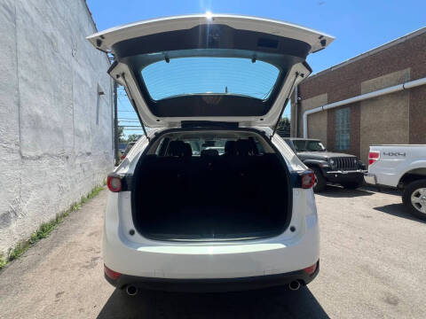 2019 Mazda CX-5 Sport