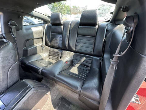 2011 Ford Mustang V6