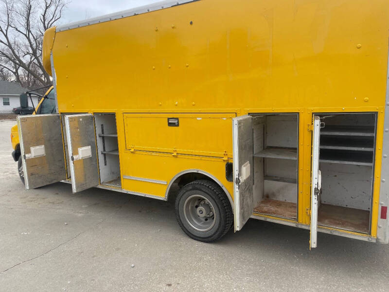 2001 Ford E-Series E-450 SD