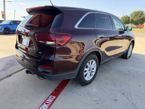 2020 Kia Sorento LX